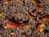 Deutschland / Quelle: Pixabay, lizenzfreie Bilder, open library: https://pixabay.com/de/menschenmenge-fu%C3%9Fball-deutschland-2140590/