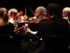 Orchester / Quelle: Pixabay, lizenzfreie Bilder, open library: YannaZazu https://pixabay.com/de/photos/orchester-symphonie-b%C3%BChne-2098877/