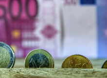 EZB / Hyperinflation / Euro / Quelle: Pixabay, lizenzfreie Bilder,. open library: guvo59; https://pixabay.com/de/photos/euro-geld-m%c3%bcnzen-scheine-finanzen-5300442/