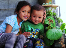 Kinder in Bhutan / Quelle: Pixabay, lizenzfreie Bilder, open library: pexels; https://pixabay.com/de/photos/bhutan-kinder-paro-tal-1838909/