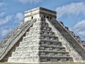 Chichen Itza Pyramide / Montezuma / Mexiko / Quelle: Pixabay, lizenzfreie Bilder, open library: Makalu; https://pixabay.com/de/photos/mexiko-chichén-itzá-pyramide-3774303/
